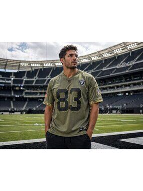 Las Vegas Raiders Waller 83 Salute To Service Nike NFL Jersey Military Green XL